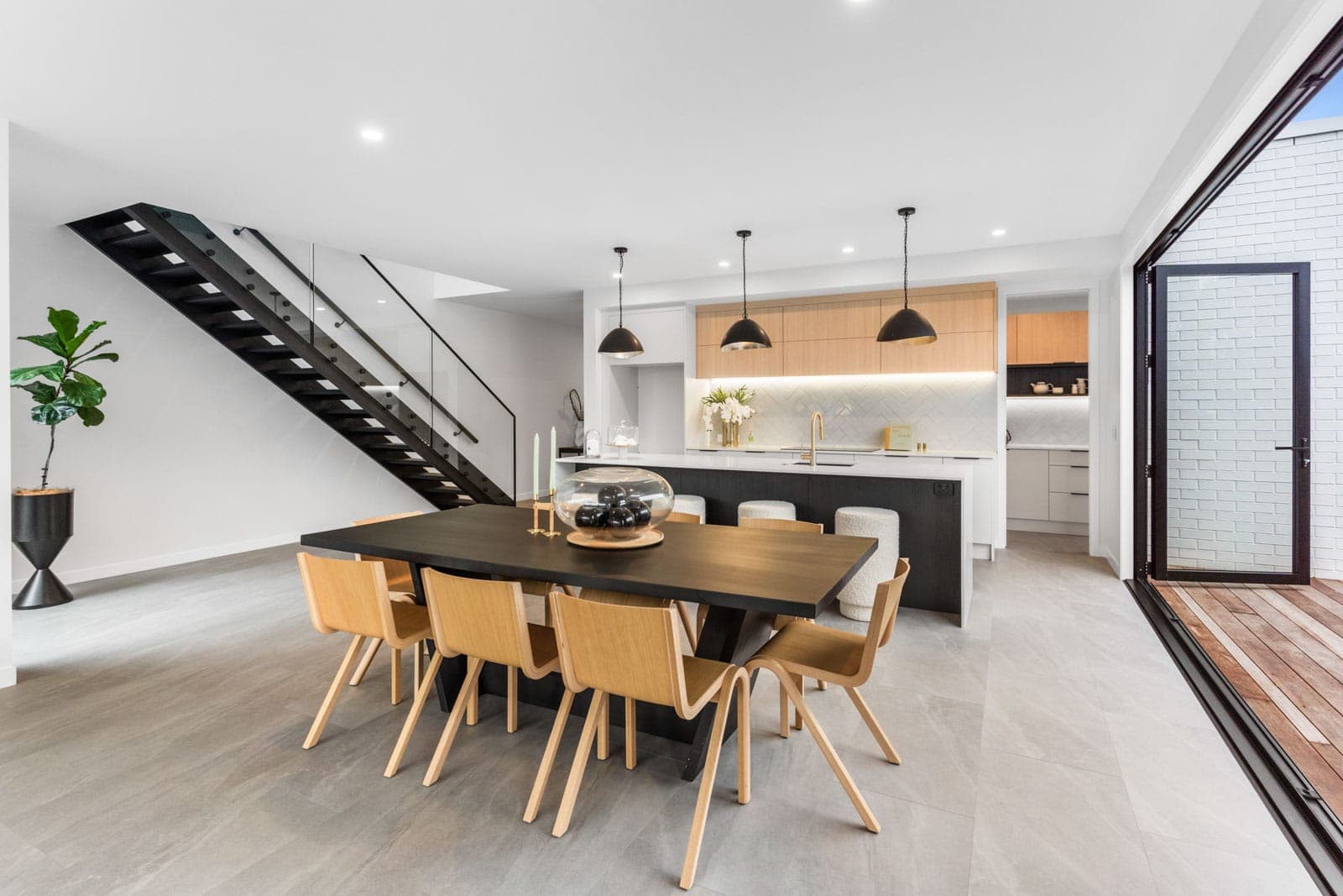 Luxury Home & Income
